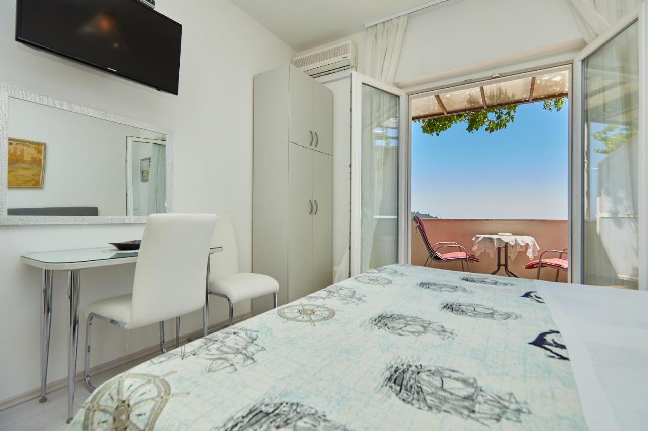 Dalmatin Apartment *